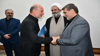 تقدیر ویژه از دانشگاه سمنان در آیین تجلیل از برگزیدگان ستاد اقامه نماز دستگاه‌های اجرایی استان سمنان 